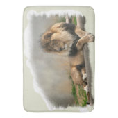 Löwe bei der Erholung Badematte (Vorderseite Vertikal)