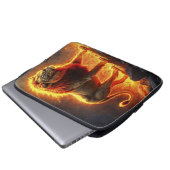Löwe brennender Vulkanfeuer-Fantasiekunst Laptopschutzhülle (Vorne Knopf)