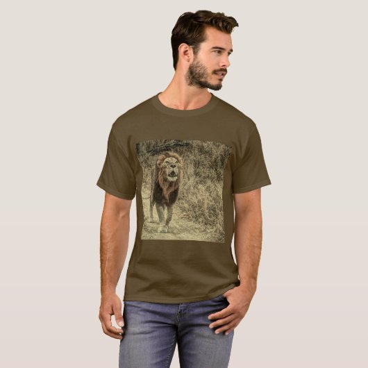 Löwe-Brüllen T-Shirt (Vorne ganz)