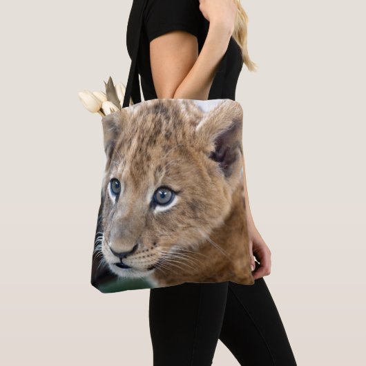 Löwe CUB Tasche (Von Nahem)