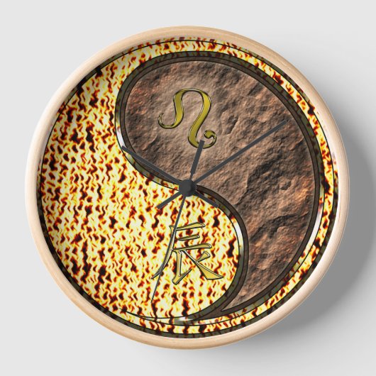 Löwe & Erddrache Uhr (Vorderseite)