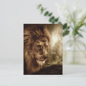 Löwe gegen stürmischen Himmel Postkarte (Stehend Vorderseite)