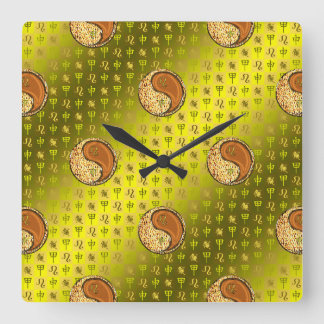Löwe & Holz-Affe Quadratische Wanduhr