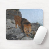 Löwe in den Bergen (von Richard Friese) Mousepad (Mit Mouse)