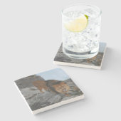 Löwe in den Bergen (von Richard Friese) Steinuntersetzer (Seitenansicht)