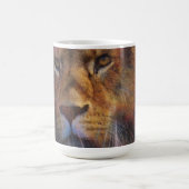 Löwe in der Tasse der Galerie (Mittel)