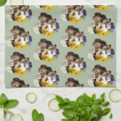 Löwe Löwin Floral Grün Geschirrtuch (Gefaltet)