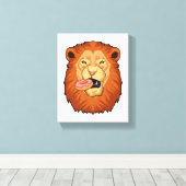 Löwe mit Donut Leinwanddruck (Insitu (Holzboden))