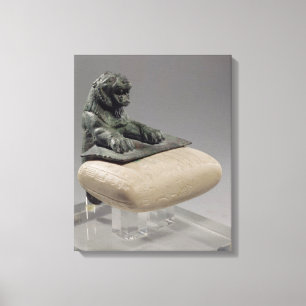 Löwe mit einem Hurrian Foundation Tablett, c.2150 Leinwanddruck