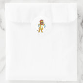 Löwe mit Handtuch für Dusche Runder Aufkleber (Tasche)