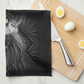 Löwe mit Kronenmonogramm Geschirrtuch (Viertel Falte)