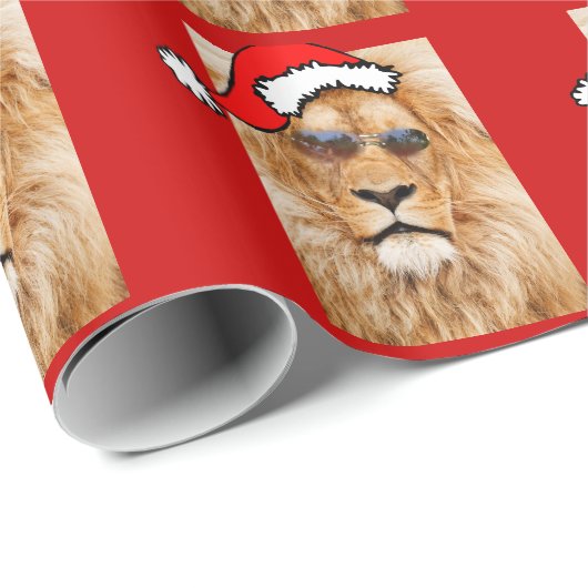 Löwe mit Weihnachtsmannmütze Geschenkpapier (Rolleneckpunkt)