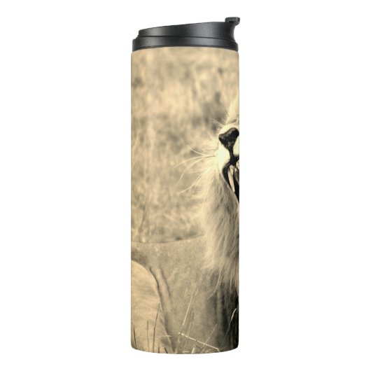 Löwe Thermosbecher (Nach links gedreht)