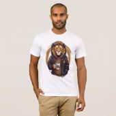 Löwe trinkt Kaffee-Design T-Shirt (Vorne ganz)