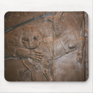 Löwe u. Stier: Persisches Flachrelief Mousepad