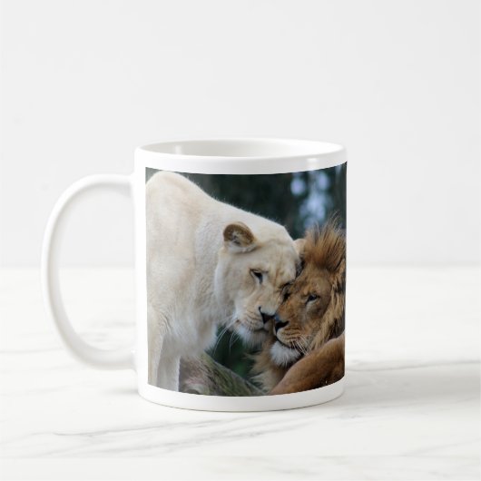 Löwe und Löwin Kaffeetasse (Links)