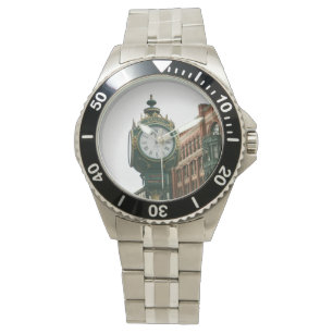 Lowell MA Page mit Uhr