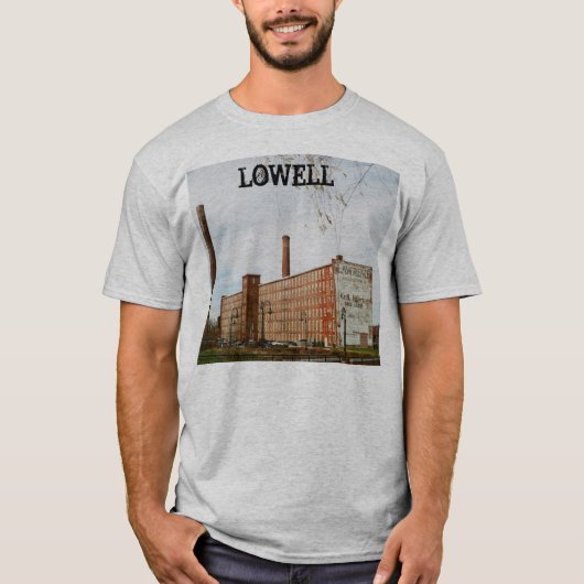 Lowell Massachusetts Mill Gebäude T-Shirt (Vorderseite)