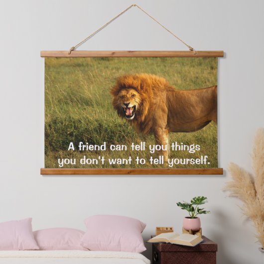 Löwen auf einem Feld, das dich anschaut Wandteppich Mit Holzrahmen (Schlafzimmer)