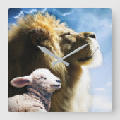 Löwen- und Lamm-Wandschloss Quadratische Wanduhr (Vorderseite)