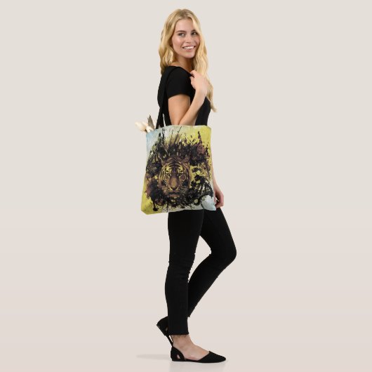 Löwenfront Tasche (Am Model)
