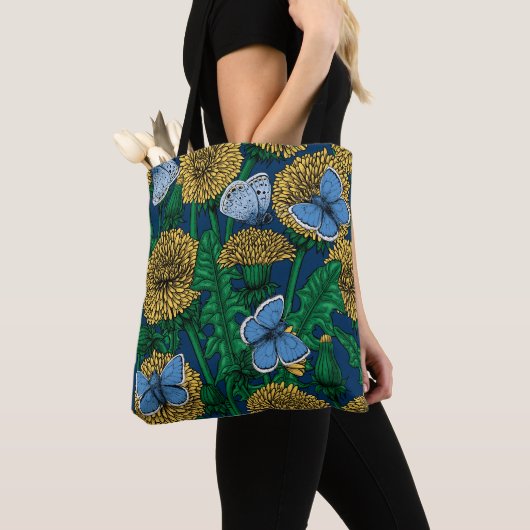 Löwenmedow Tasche (Von Nahem)