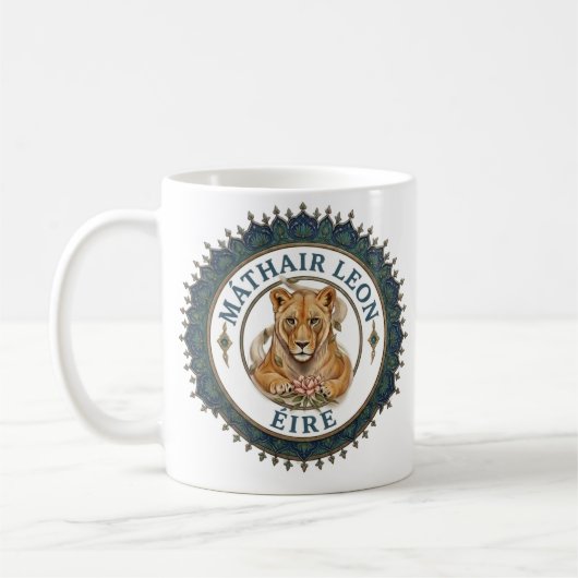 Löwenmutter. Irland Kaffeetasse (Links)