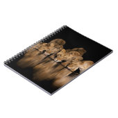 Löwenrudel trinkt nachts am Wasserloch Notizblock (Linke Seite)