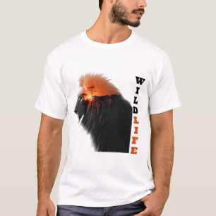 Löwensonnenuntergang: Wildtiermajestät T-Shirt