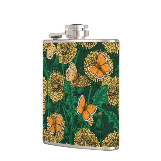 Löwenwiese auf dunkelgrün flachmann (Links)