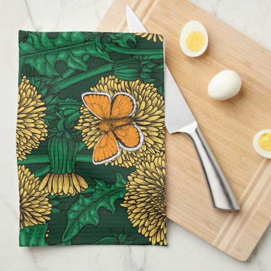 Löwenwiese auf dunkelgrün geschirrtuch (Viertel Falte)