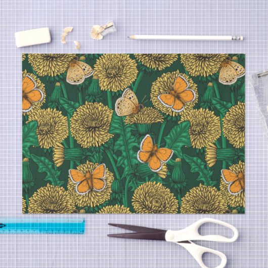 Löwenwiese auf dunkelgrün seidenpapier (Handwerk)