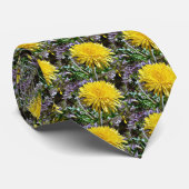 Löwenzahn-Blume im Gras Krawatte (Gerollt)