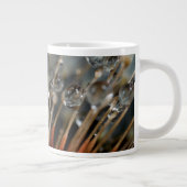 Löwenzahn und Wassertropfen, CA Jumbo-Tasse (Rechts)