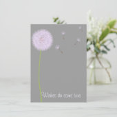 Löwenzahn-Wünsche für eine Babyparty in den Purpur Einladung (Stehend Vorderseite)