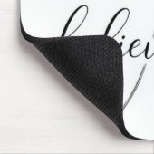Löwenzahnkeimlinge mit dem Text 'Glaube' Mousepad (Ecke)