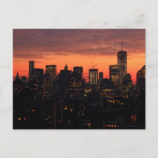 Lower Manhattan Skyline at Twilight, Pink Sky A1 Postkarte (Vorderseite)