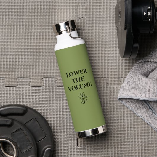 Lower the Volume Sage Green Water Bottle | Bamboo  Trinkflasche (Fitnessstudio (gedreht))