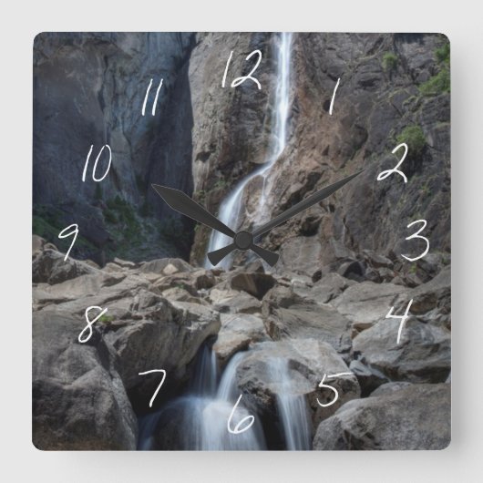 Lower Yosemite Falls Quadratische Wanduhr (Vorderseite)