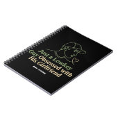 Lowkey Guy Obsessed With His Girlfriend Minimalist Notizblock (Linke Seite)