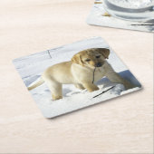 LR gelbe Labrador Welpe im Schnee Rechteckiger Pappuntersetzer (angewinkelt)