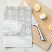 Lt Gray | White Anchors Wheels Nautical Monogram Geschirrtuch (Viertel Falte)