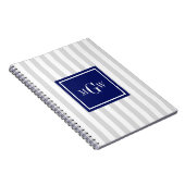 Lt Gray White Strip Navy Square 3 Monogramm Notizblock (Rechte Seite)