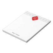Lt Grey White Zickzack Red Quatrefoil Monogramm Notizblock (Rotiert)
