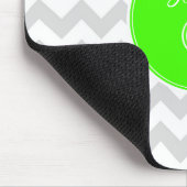 Lt Grey White Zickzack Rnd Lime Green Name Monogra Mousepad (Ecke)
