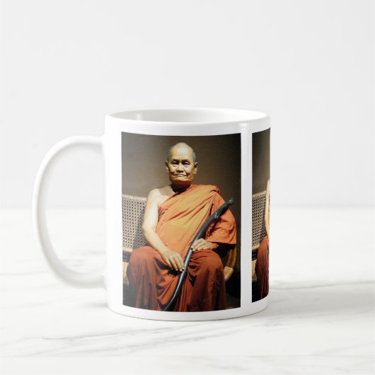 Luang Poo Cha Subhaddho ... Buddhistischer Mönch Kaffeetasse (Links)