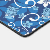 LUAU TIKI PATTERN (HELLBLAU) SCHREIBTISCHUNTERLAGE (Ecke)