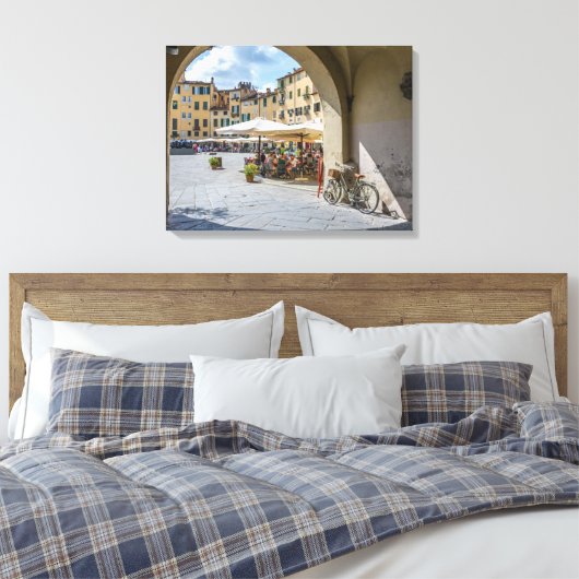 Lucca Piazza Anfiteatro Blick Leinwand (Insitu (Schlafzimmer))