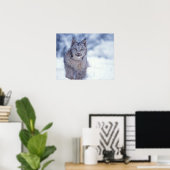 Luchs im Schnee am Fuße der Berge Poster (Heimbüro)