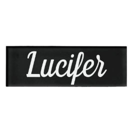 Lucifer kleines rechteckiges magnetisches namenschild